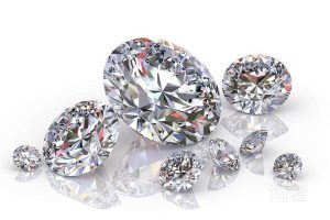 手机灯光鉴别钻石真假