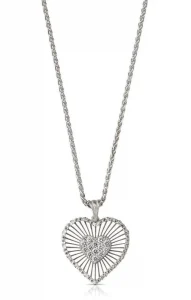 珠宝是传统美学与现代浪漫的融合