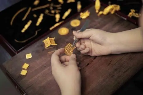花丝造物探索非遗创新
