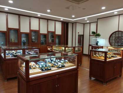 佛山当铺吸引年轻人来委托寄卖