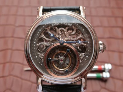 钟表界拥有无与伦比声誉与地位的百达翡丽