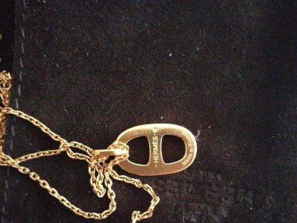 Hermès爱马仕发布最新高级珠宝系列感官饰线 利用几何图案打造迷人世界