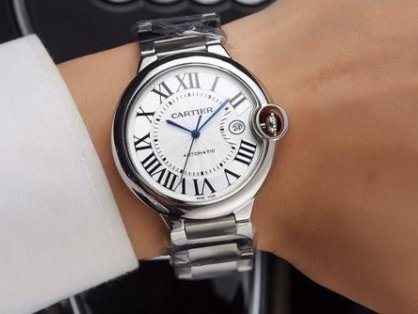 奢侈品手表回收一般几折?佛山地区上门回收奢侈品手表吗?