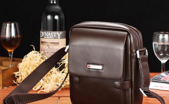 包包链条生锈了怎么清洗？污渍处理方法有哪些？