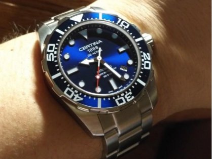 雪铁纳海龟高颜值潜水表