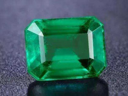 互联网时代 祖母绿回收通过在线完成了