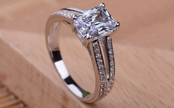 钻石回收价格如何?什么样的钻石可以卖个好价钱!