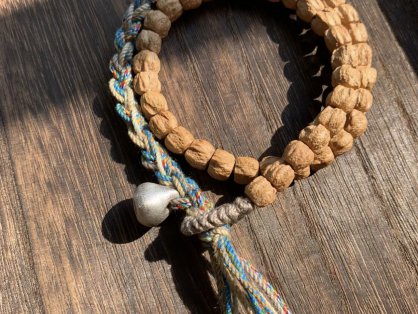 藏式手绳正流行