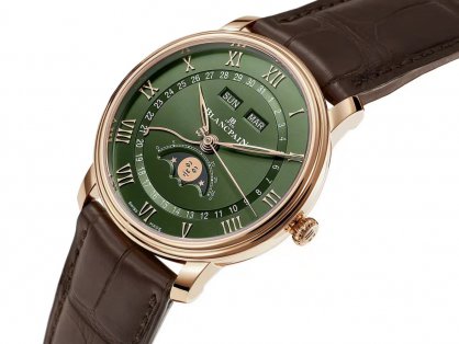 一款青麦绿色的限量版手表之宝珀腕表