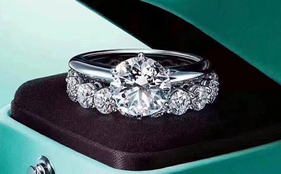 典当行怎么进行钻石回收