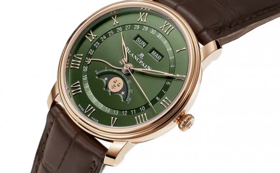 一款青麦绿色的限量版手表之宝珀腕表
