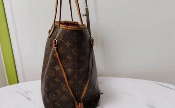 lv大号购物袋回收价格评估