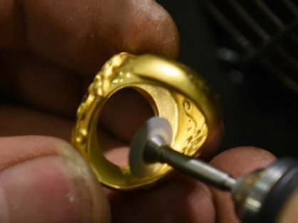 为什么要支付黄金首饰的加工费